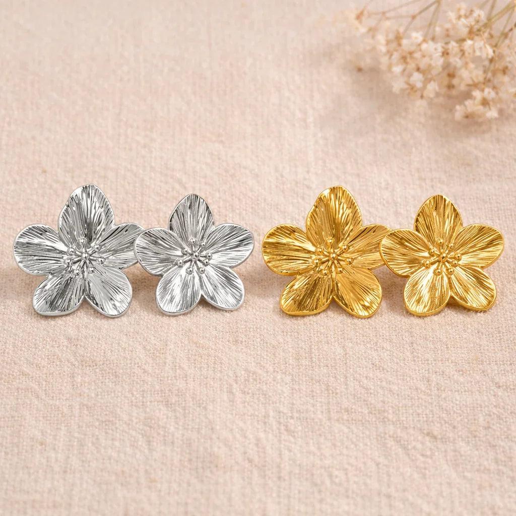 boucles d'oreilles trèfle acier inoxydable doré ou argent 